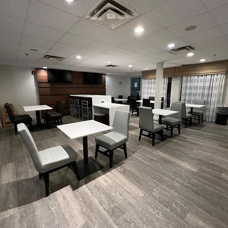 Wingate By Wyndham Dublin Near Claytor Lake State Park Exterior foto
